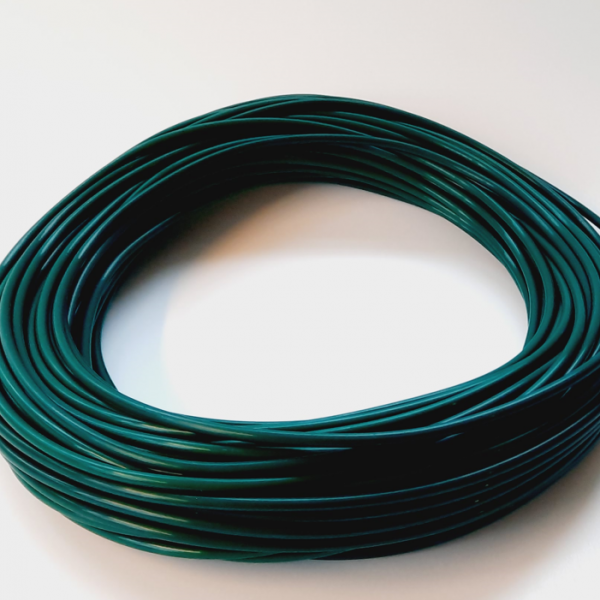 PTFE Teflon Slang 5x6 Mm – 25 Meter – Temperatuur -70°C Tot 260°C – Chemisch Bestendig – Lage Wrijving – FDA-goedgekeurd